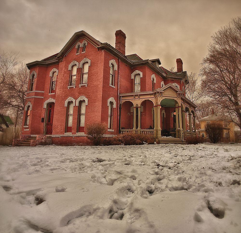 Bed and Breakfast Whiskey Mansion Сент-Джозеф Экстерьер фото